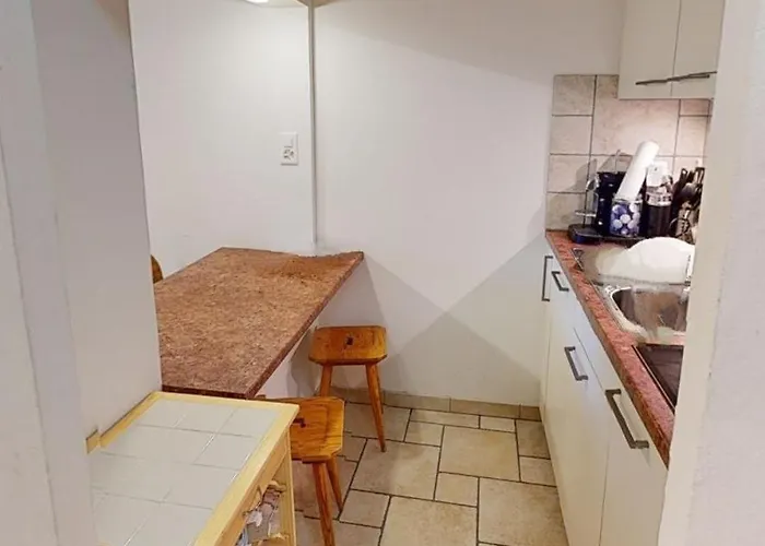 Au Centre De Haute-nendaz * ナンダ